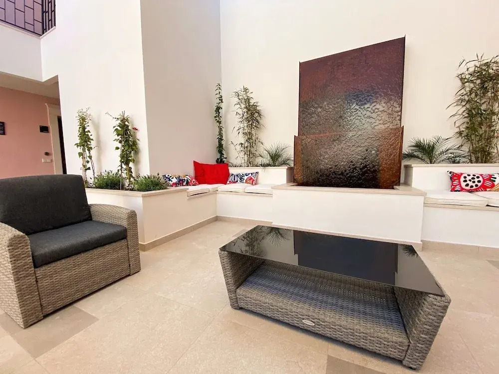 Cardeal Suites & Apartments