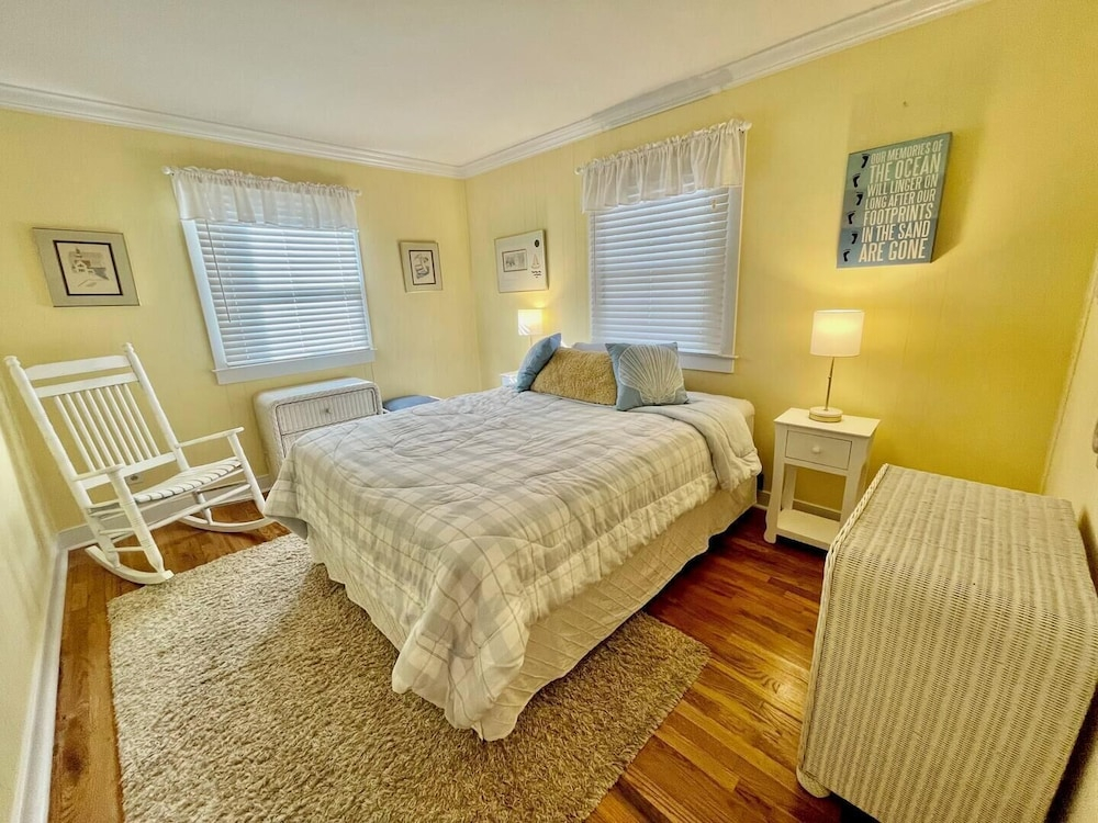 Scarborough Avenue 309