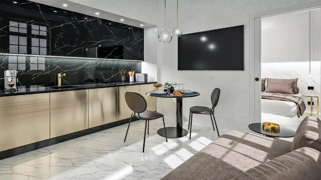 Manin Grand House