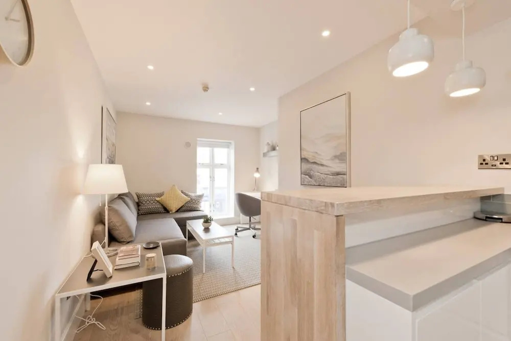 2 Bedroom Apartment In City Centre