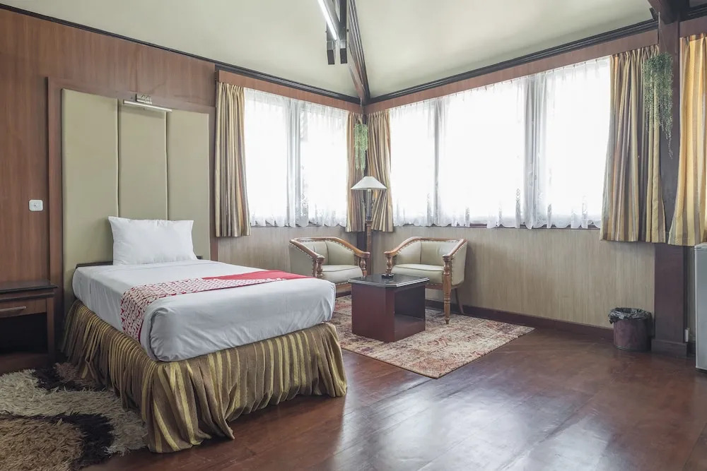 马卡萨艾里乌戎潘当桑巴OPU249号酒店(Airy Ujung Pandang Somba Opu 249 Makassar)