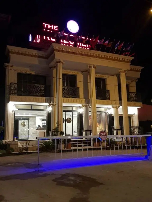 The Klazomenai Marine Hotel