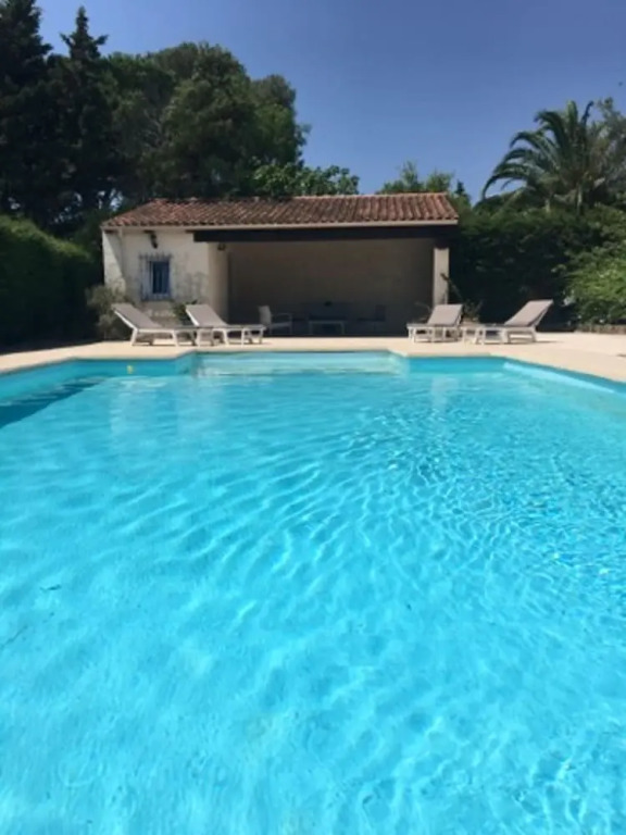Apartment With one Bedroom in Saint-raphaël, With Pool Access and Wifi