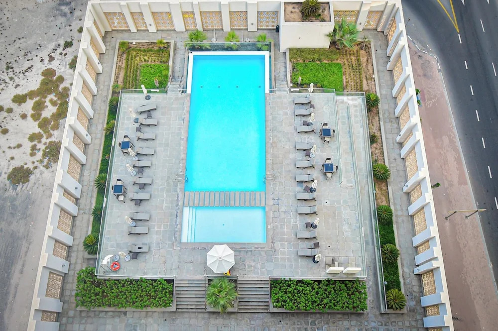 AST - Modern studio flat with balcony