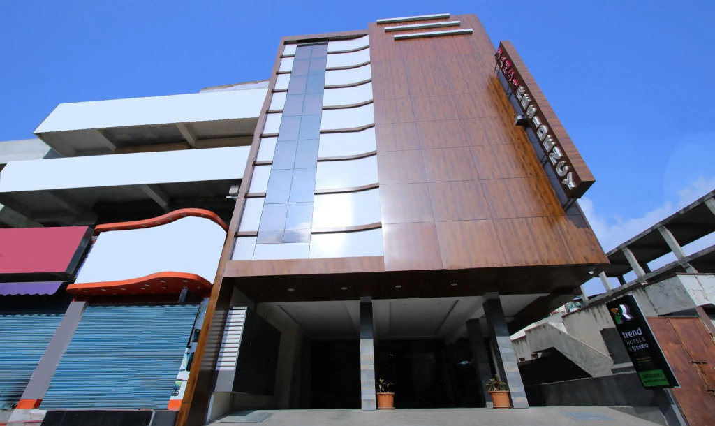 Itsy Hotels Jansi Residency