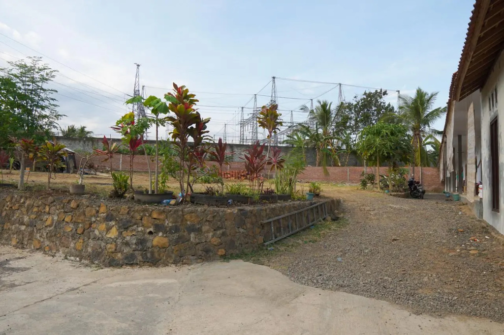 SPOT ON 1746 Putri Kuning Residence