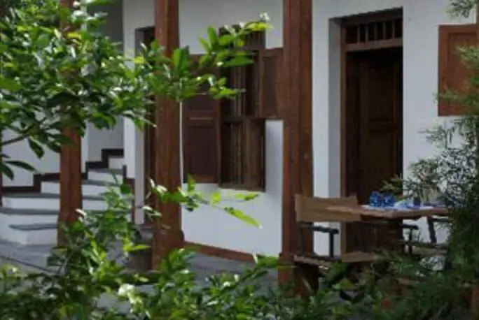 Hotel Heritage Residency