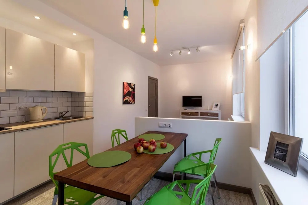 CoHome Apartment Kremenchugskaya near Nevsky Prospect
