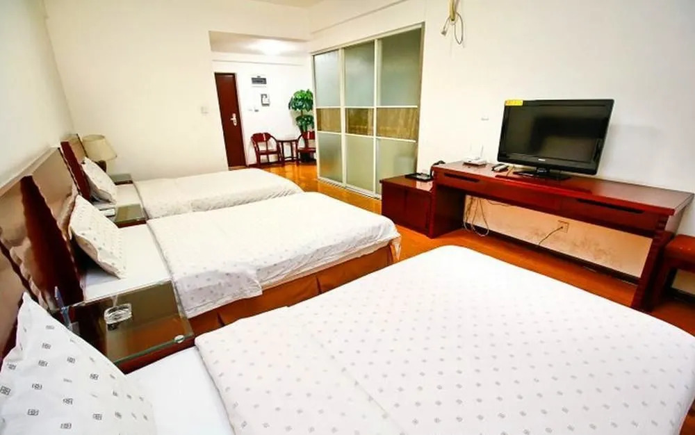 She and He Hotel Apartment