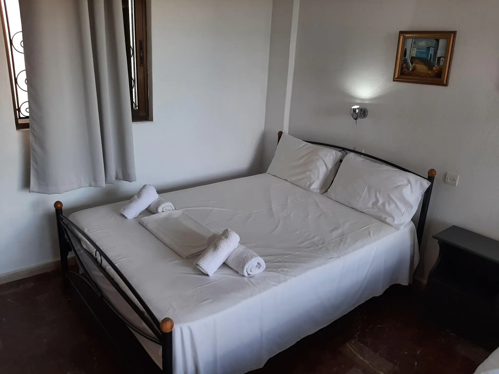 Homely apartment in Mpenitses with balcony