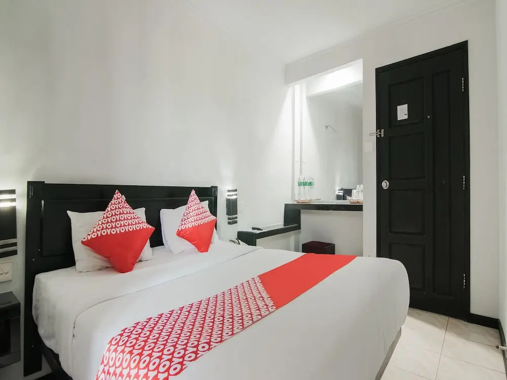 Hotel K77 by OYO Rooms