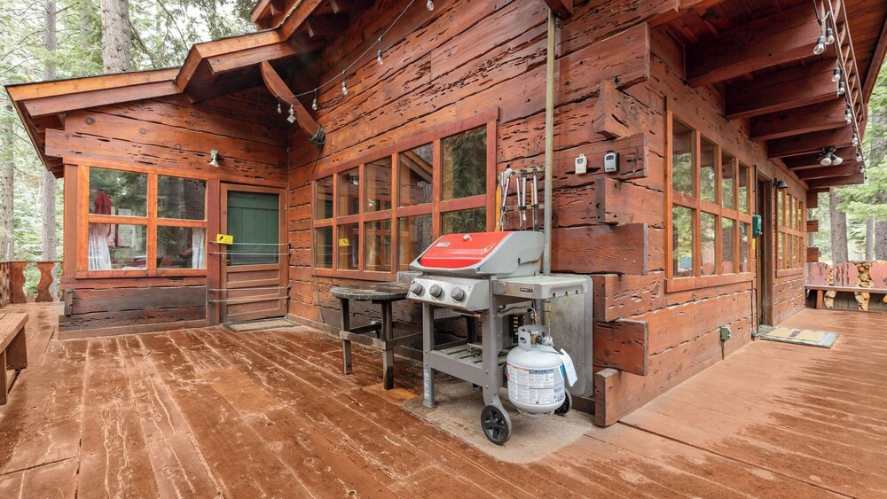 Sunnyside by Avantstay Charming Lake Tahoe Chalet on Tahoes West Shore