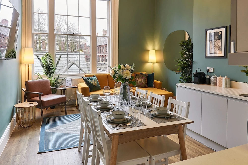 Host Stay The Falkner Quarters II and III
