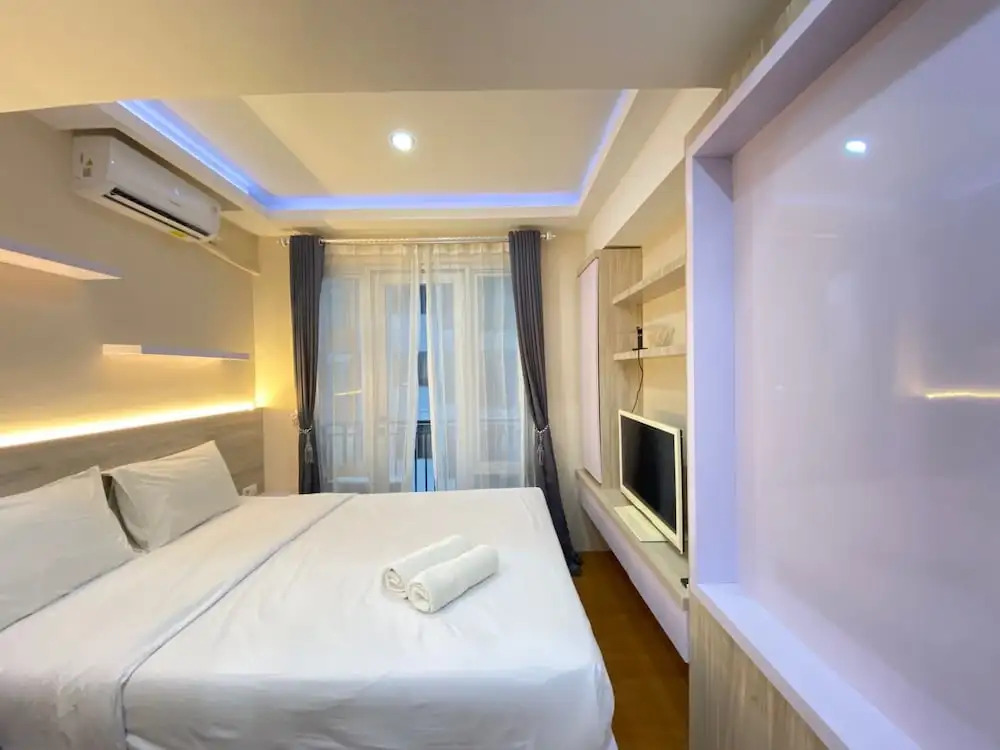 Wonderful & Stylish Studio at Jarrdin Cihampelas Apartment