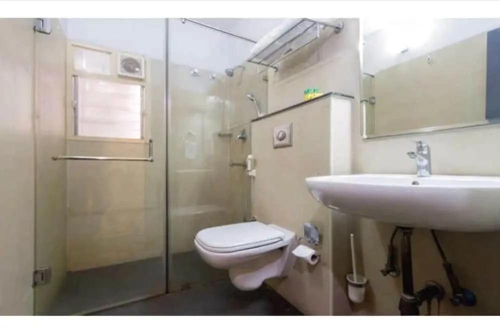 Stayeasy Serviced Apartment