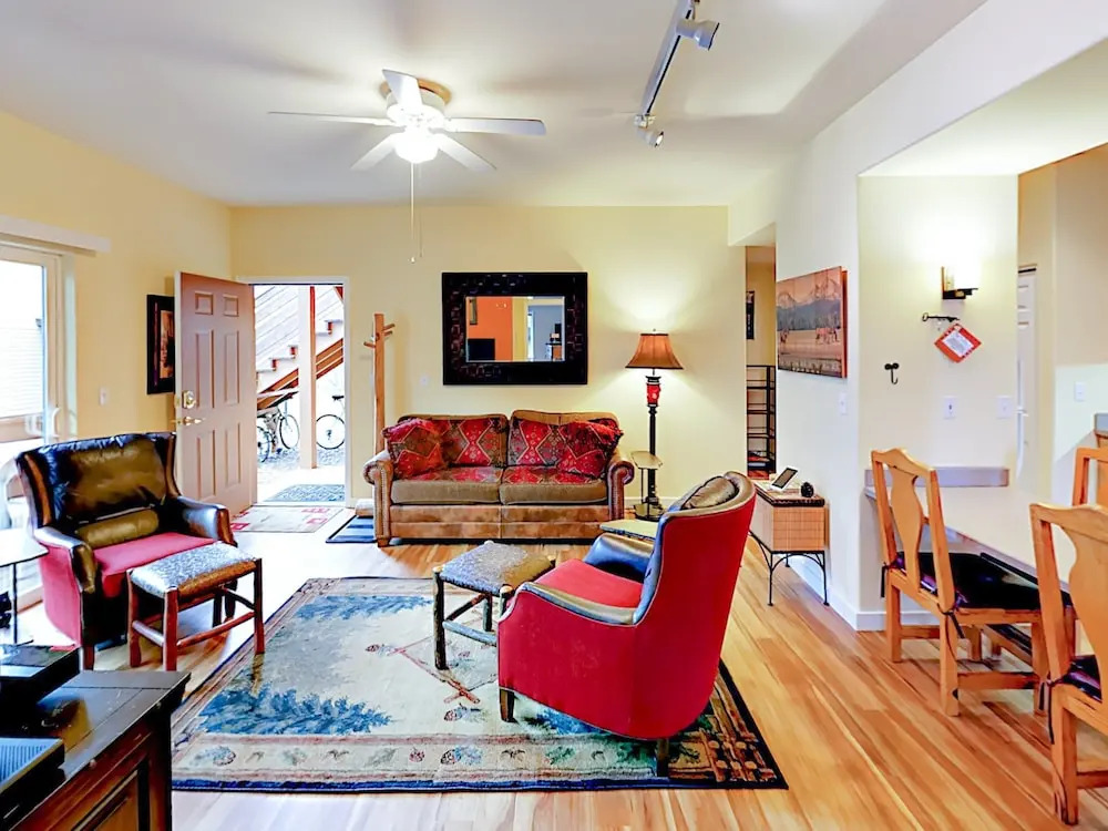56856 Enterprise Dr Condo Unit I6