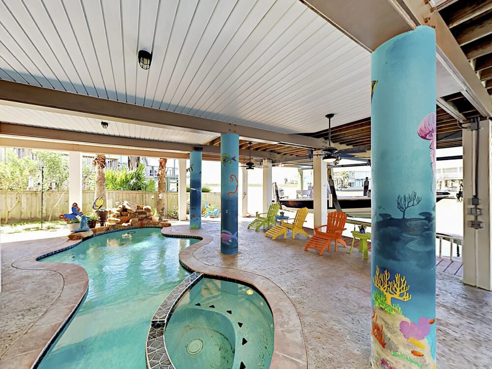 16634 Jamaica Cove Rd Home 3 Bedrooms 3.5 Bathrooms Home