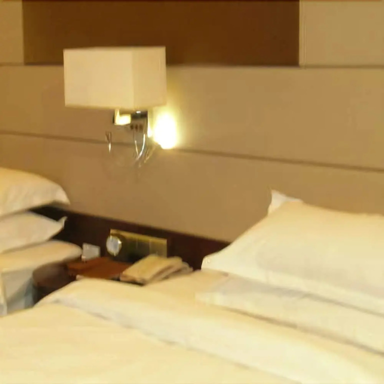Manhattan Hotel