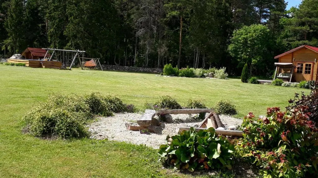 Männiste Holiday Home
