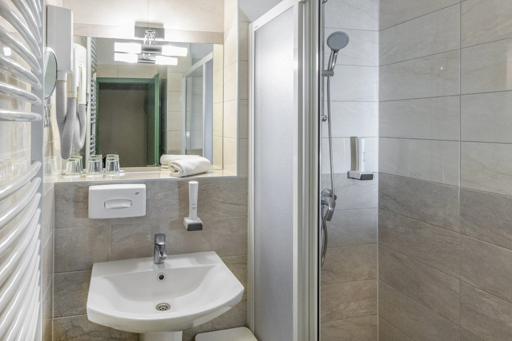 Corvin Hotel Budapest Corvin Wing