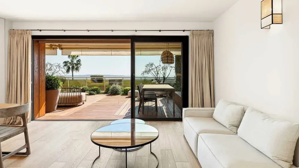 Luxury apt With Terrace - 2bd/4p - sea View Cannes