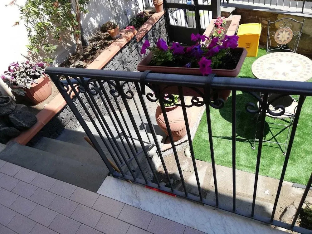 B & B AMICI DELLETNA