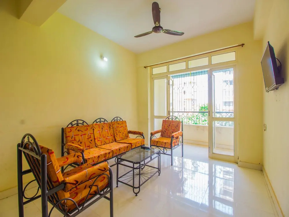 OYO 12390 Home Peaceful 2BHK Near Airport