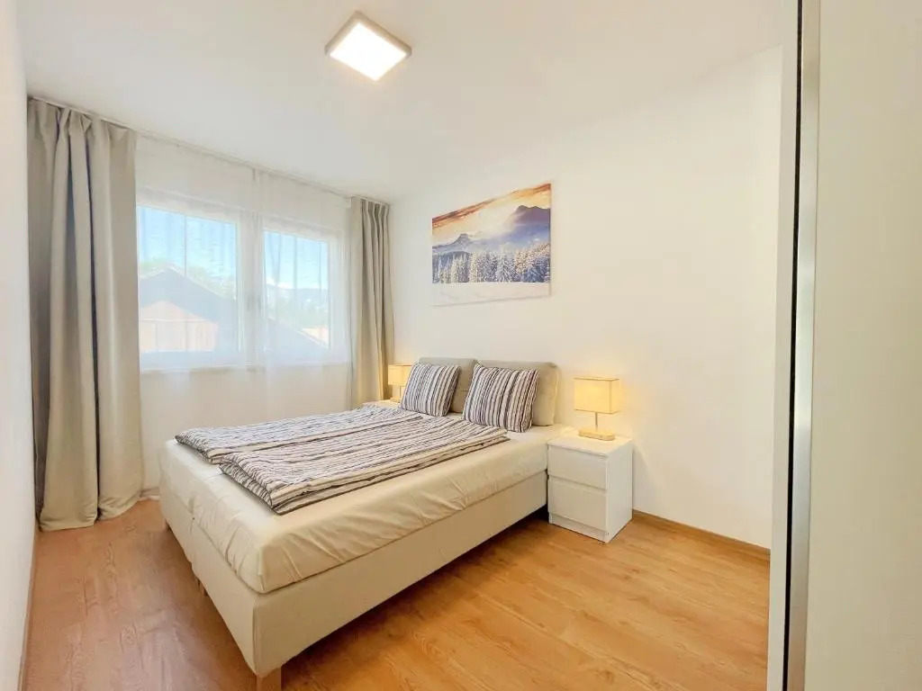 ALPsmart Apartments - Playground, Bike garage, Terrace, Sauna, near Lake
