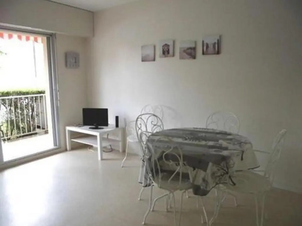 Appartement Saint-Gilles-Croix-de-Vie, 2 pièces, 4 personnes - FR-1-324-235