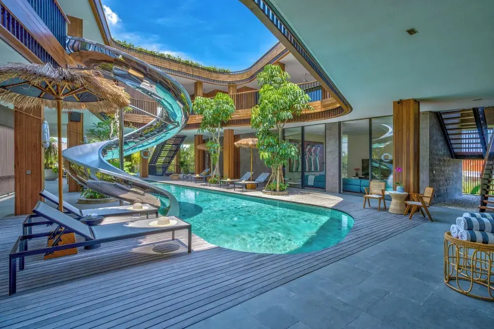 Akashi Residence