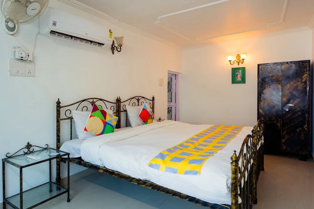 OYO 13752 Vintage Villa Near Shikhar Fall