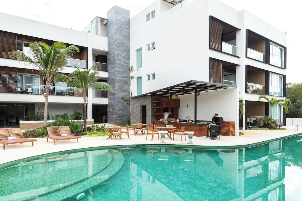 Amazing Top Floor Apartments BBQ Pool Sea View Jungle View