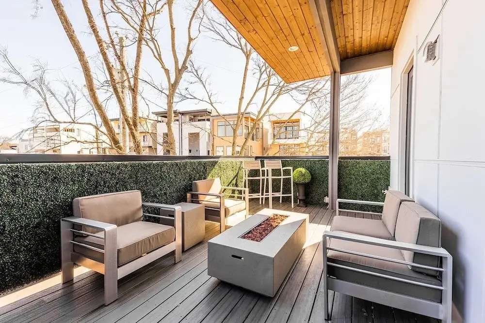 Broadway Getaway-rooftop Patio-mins to The Gulch