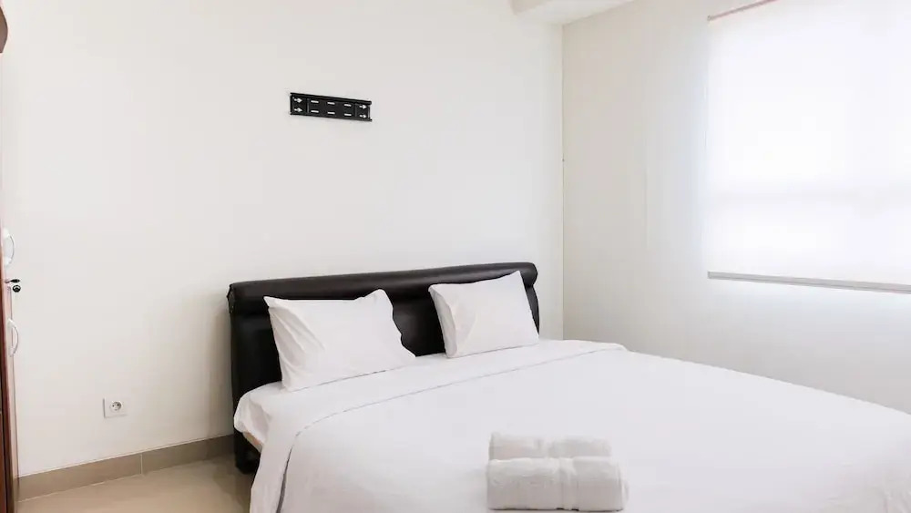 Simply Furnished 1BR @ Skyline Paramount Apartment