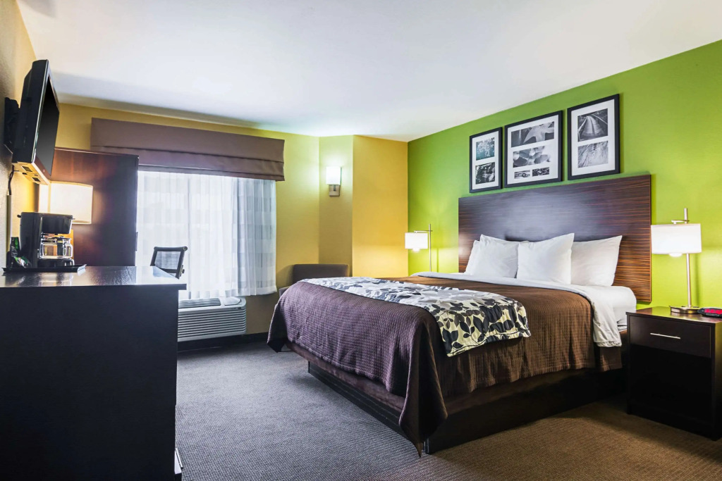 Spark by Hilton Oxford