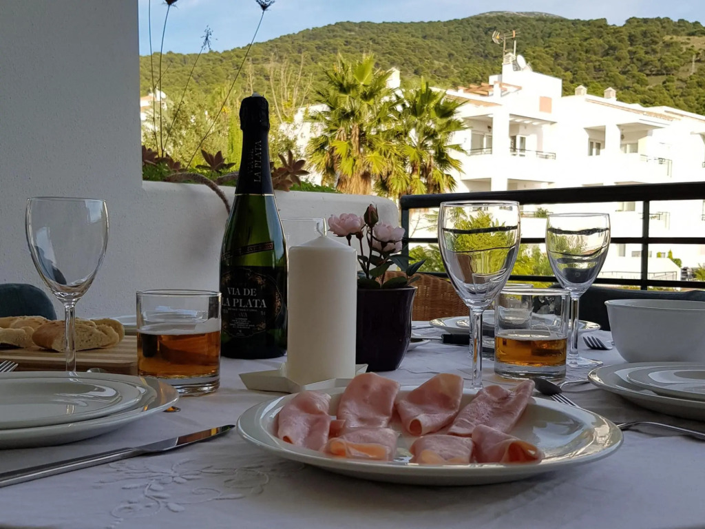 Lovely apartment in Alhaurín el Grande with terrace