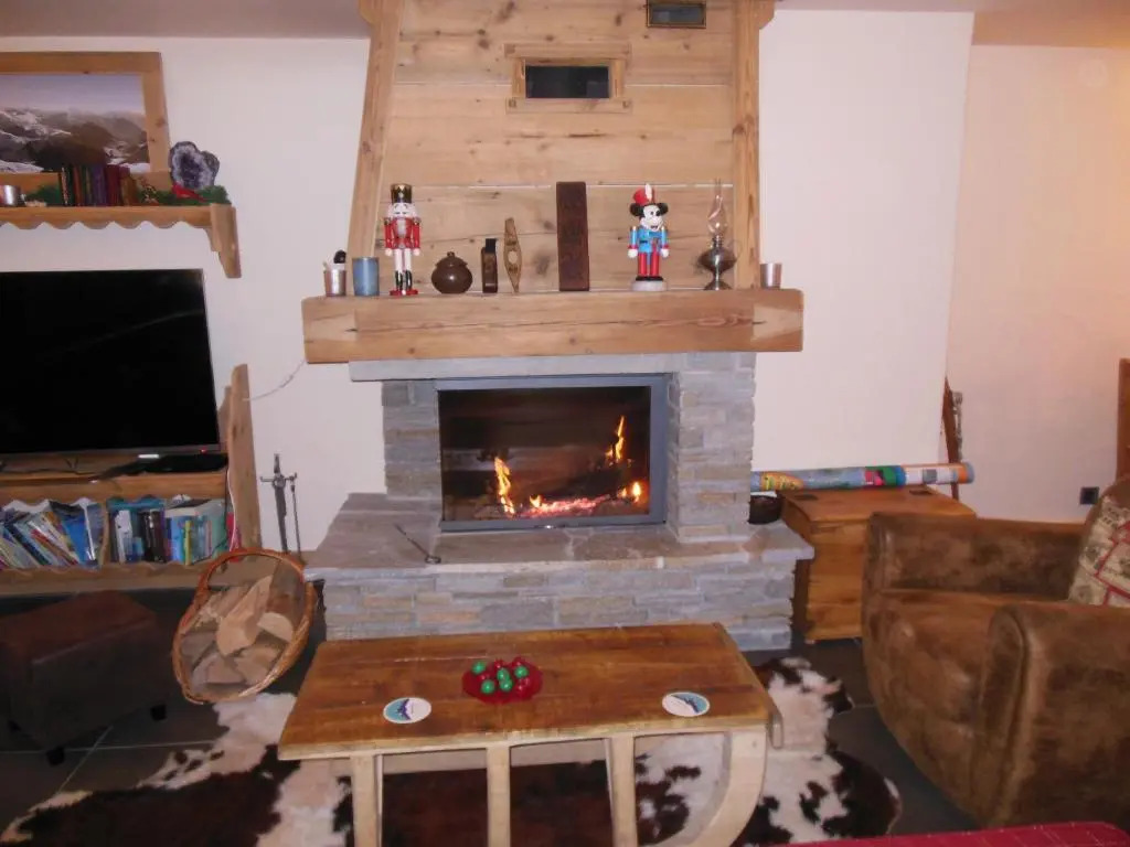 Alpine Lodge 8