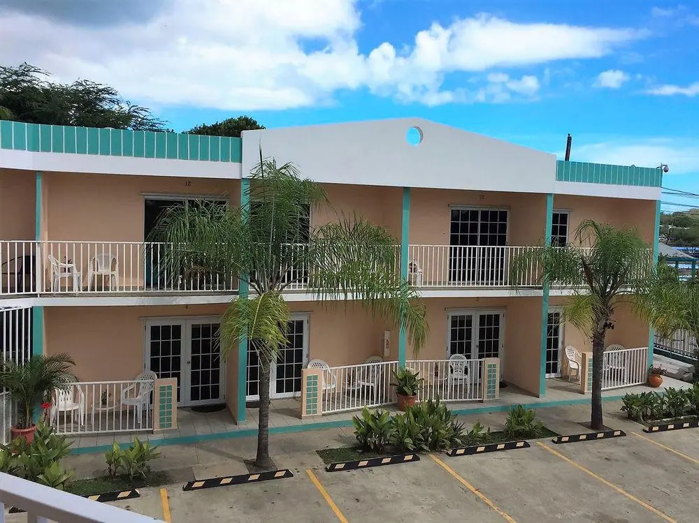 Nautilus by La Jamaca Hotels-Downtown La Parguera