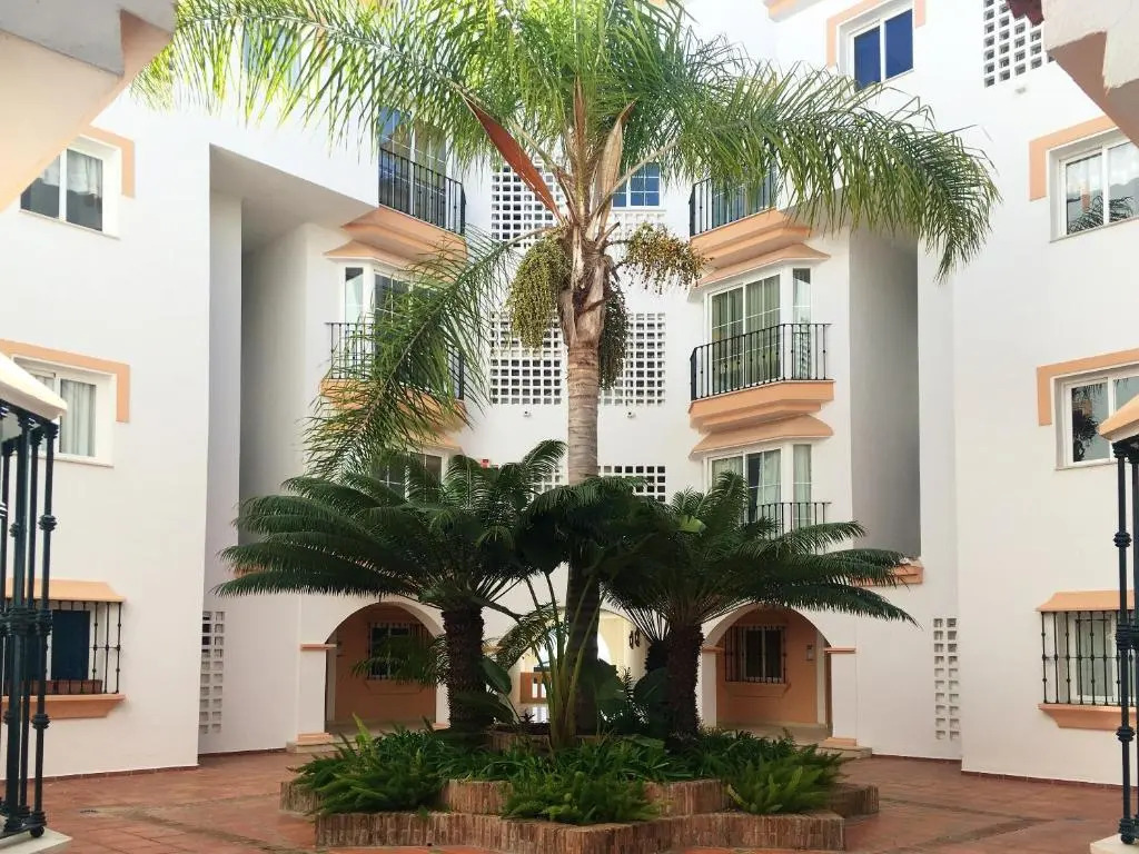 Apartment With 2 Bedrooms in Marbella, With Wonderful sea View, Pool Access, Furnished Garden - 10 m From the Beach