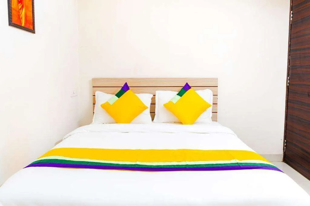 Itsy Hotels Opal Suites, Mundhwa, Near Koregaon Park