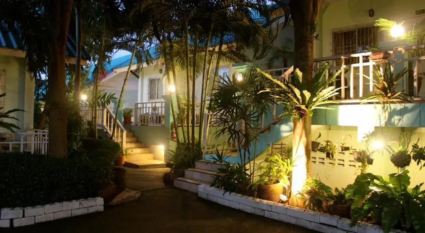 Baan Chom Dow Resort
