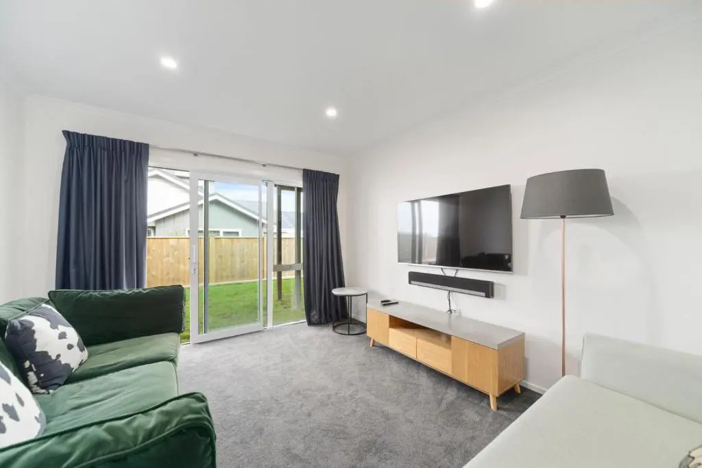 Huka Heights - Taupo Holiday Home