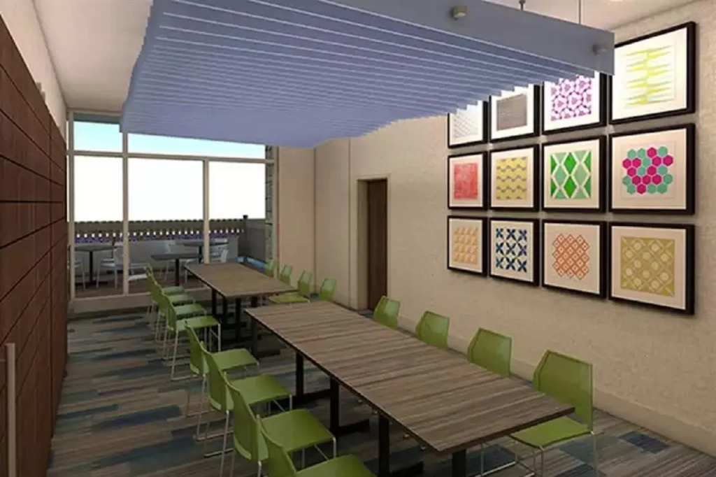 Holiday Inn Express & Suites - Roanoke - Civic Center