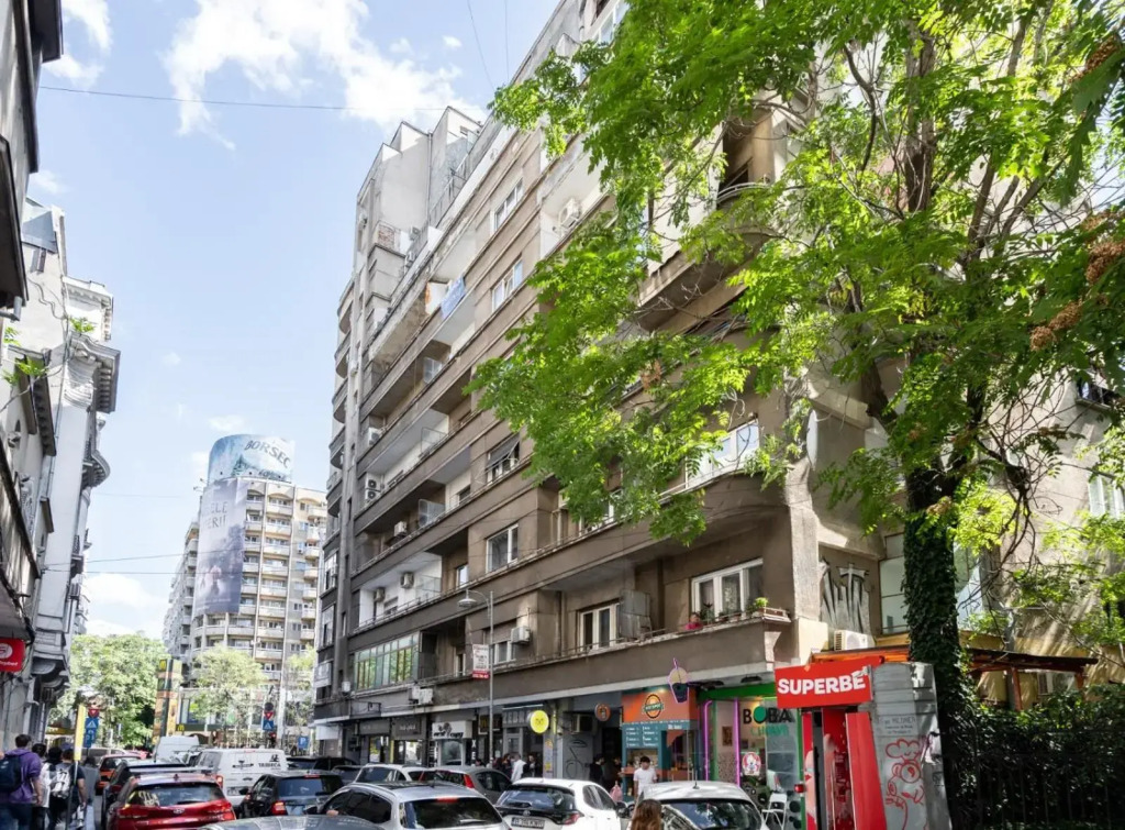 Spacious and cozy apartment in central Bucharest