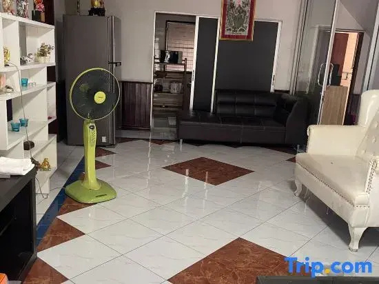 Home Rama 4 near BTS Thong Lor
