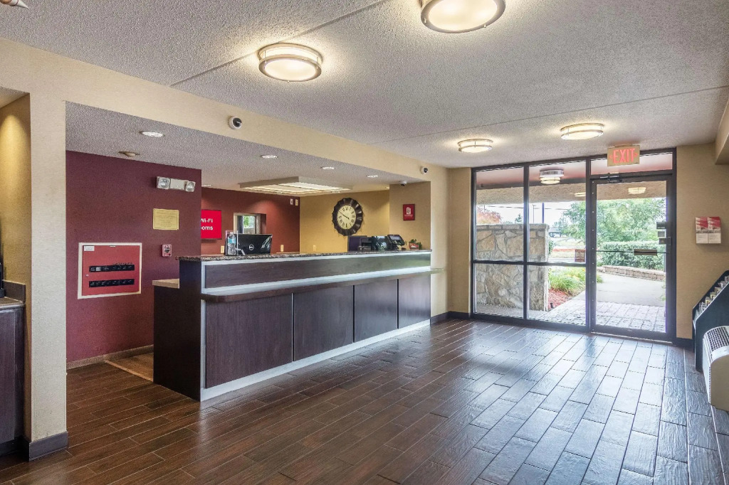 Red Oak Inn Detroit Metro Airport - Belleville