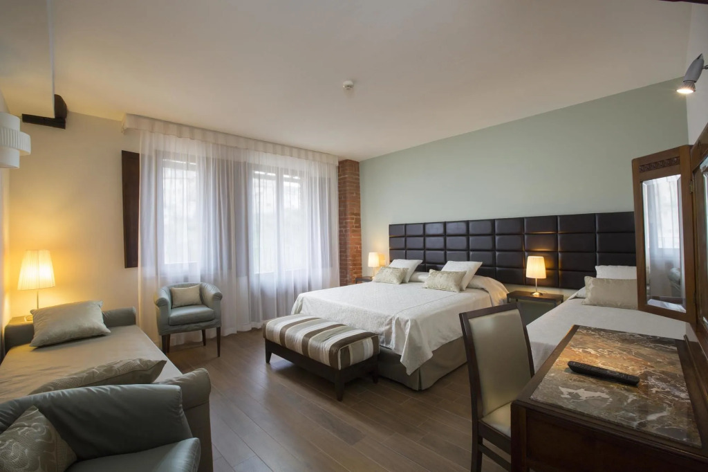 Hotel Alma Domus