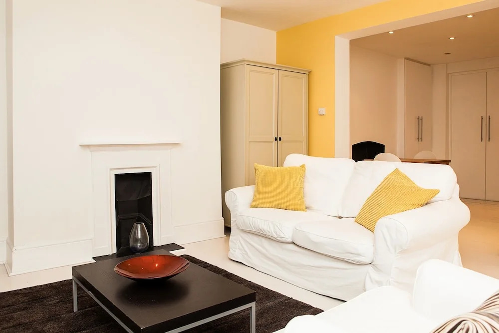 2 Bedroom Apartment in Marylebone