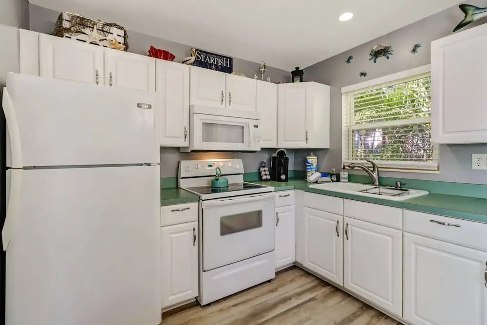 189 Dakota Ave-palm Paradise