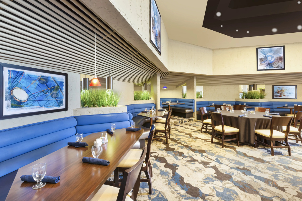 Crowne Plaza Columbus North - Worthington by IHG